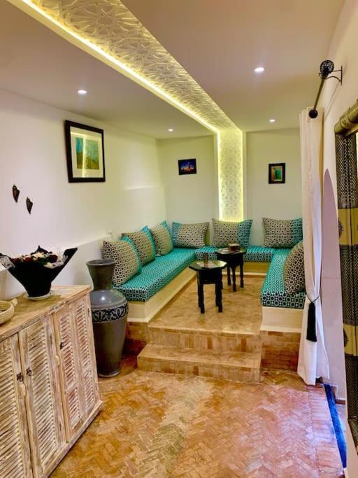 Riad Darna 4 Chambres Avec Piscine Et Petit Dejeuner Marrakesh Exterior photo